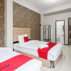 Zimmer mit zwei Einzelbetten